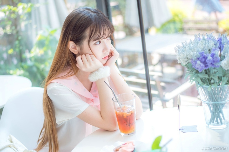 “不错。”孟达颔首道。